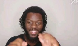 理发大叔爆料视频播放,火爆视频背后的惊人真相